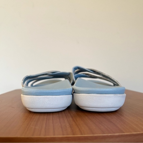 Vionic Dava Women's Orthotic Criss Cross Slide Sandal in Sky Blue - size 7 - Picture 4 of 8